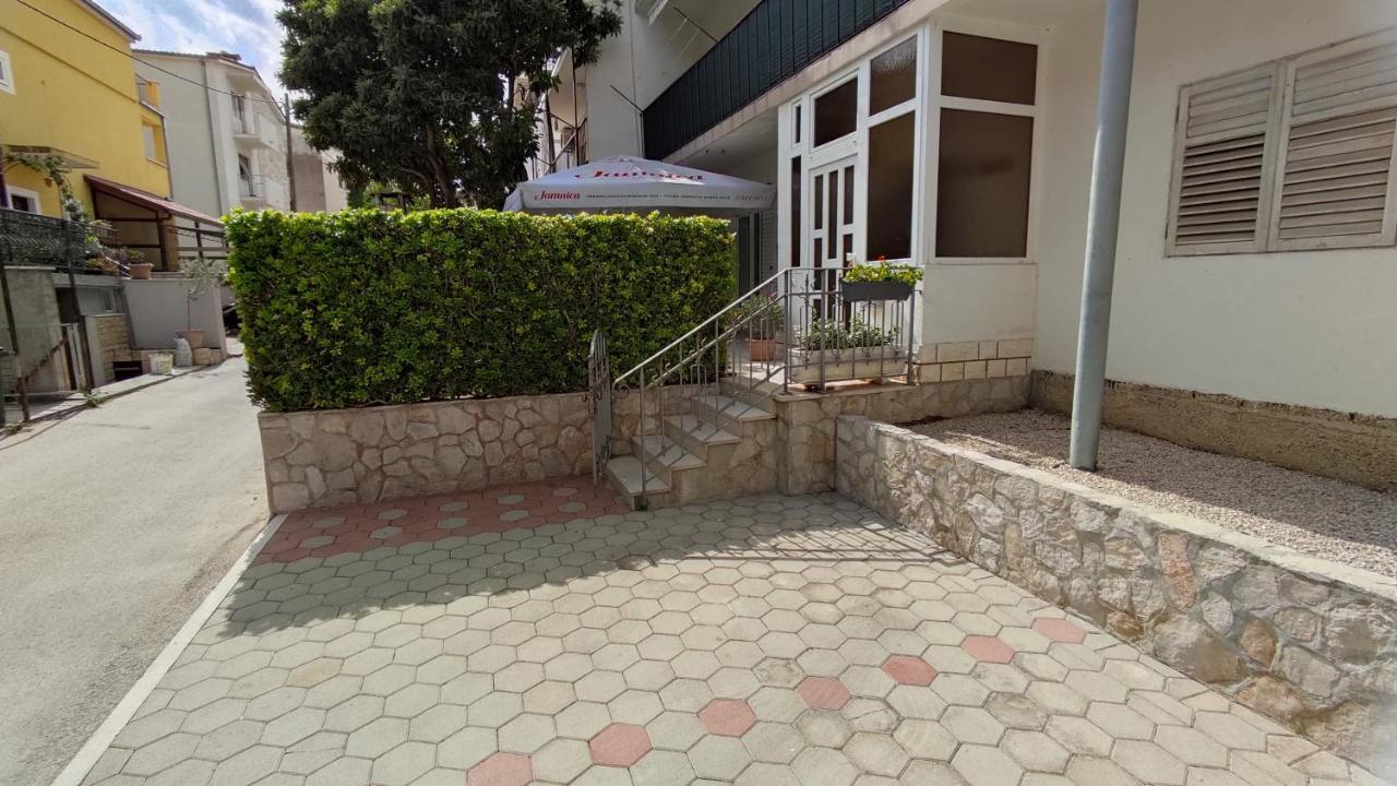 Apartment Garden Residence With Private Parking Split Exterior foto