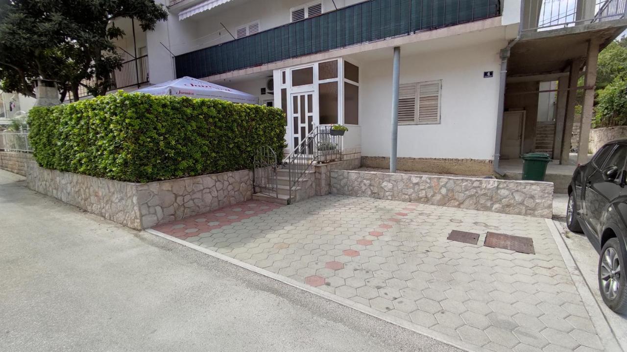 Apartment Garden Residence With Private Parking Split Exterior foto